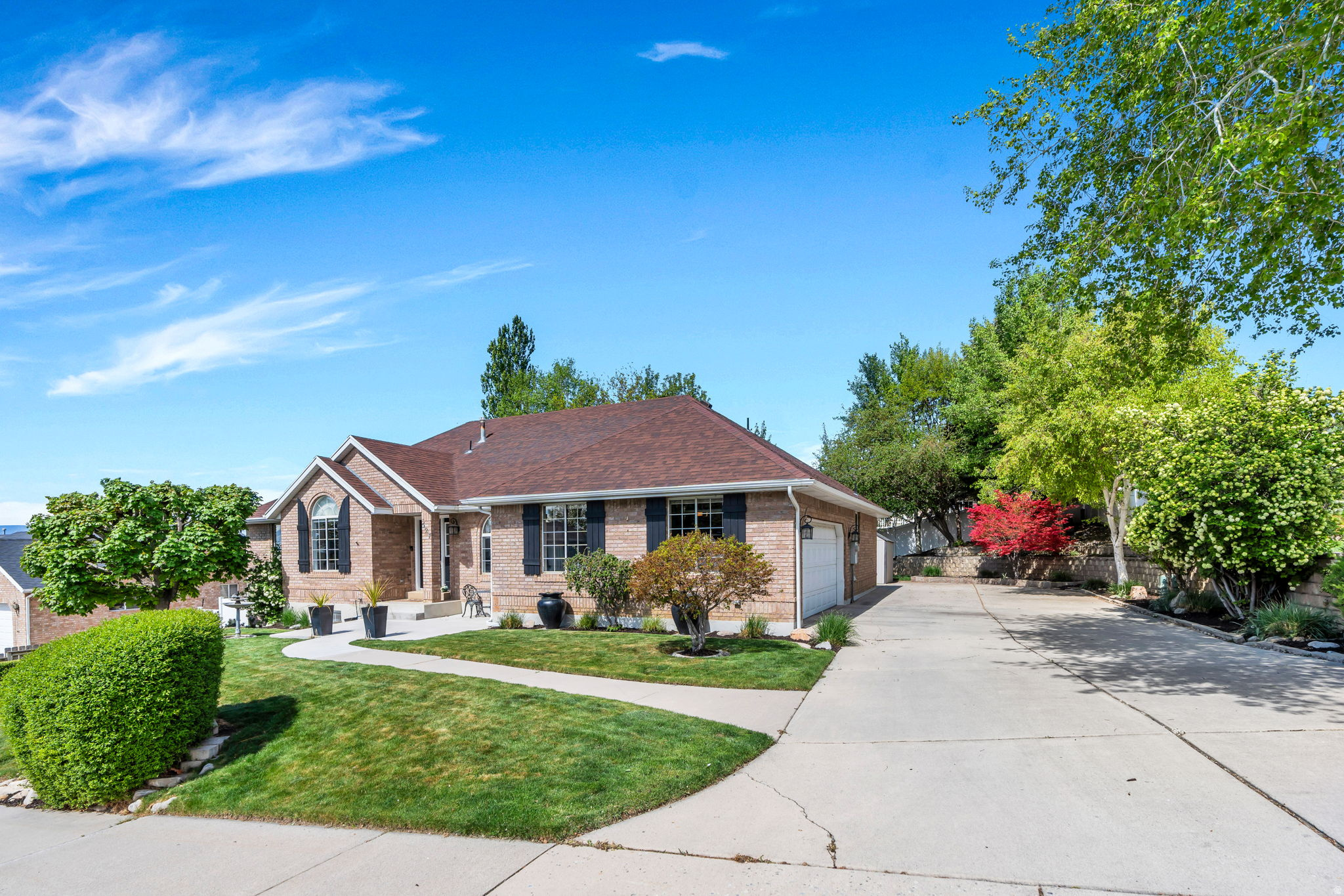 AUTUMN COVE - Residential