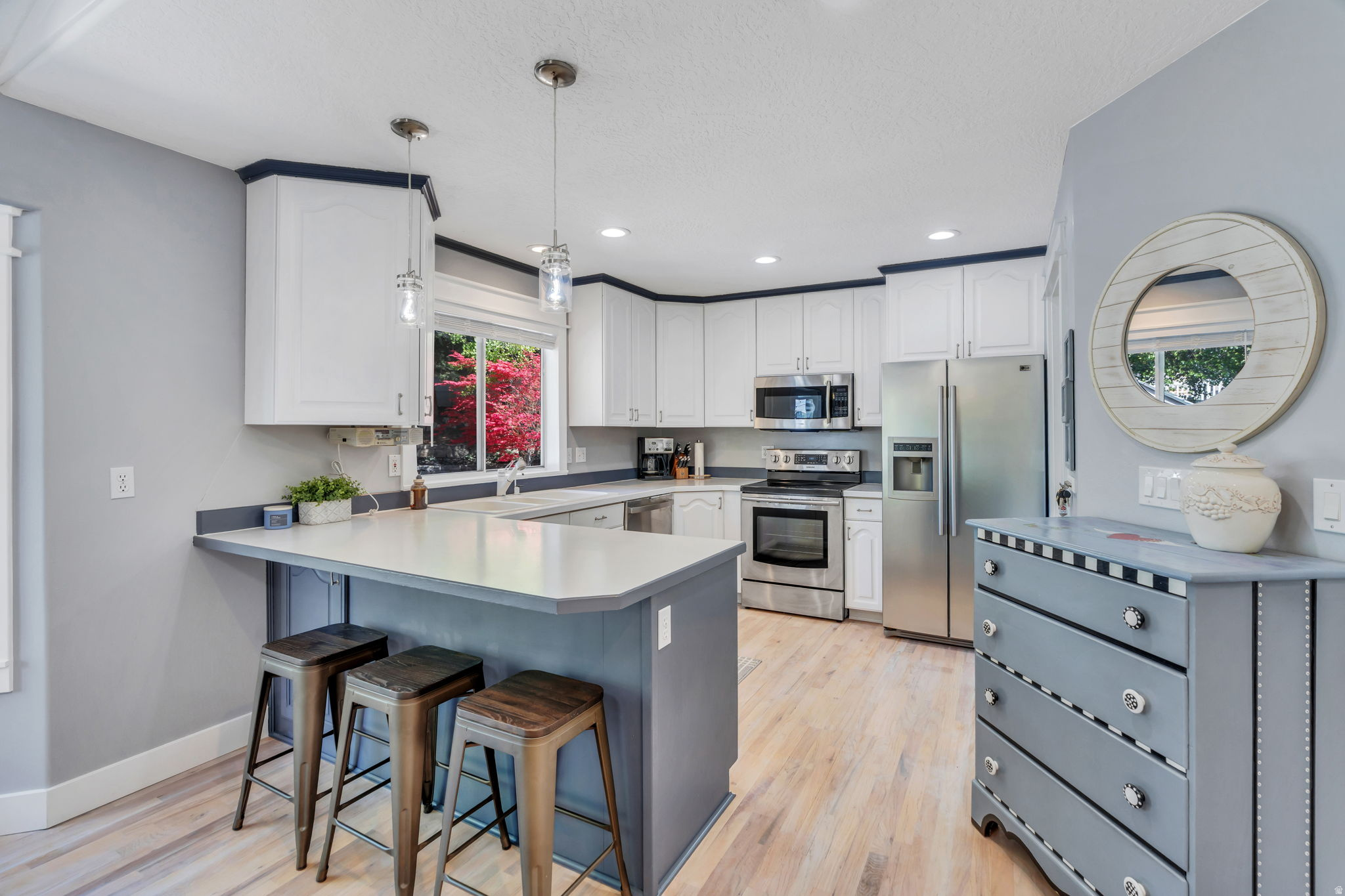 AUTUMN COVE - Residential