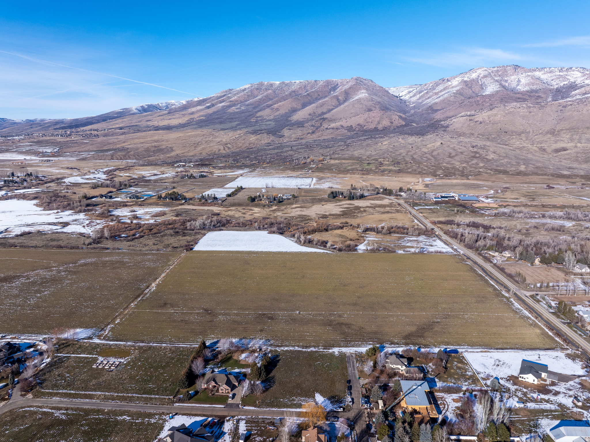 HERITAGE KNOLL - Land