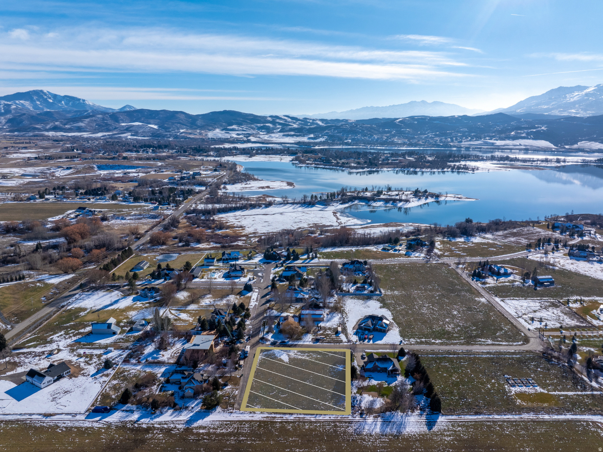 HERITAGE KNOLL - Land