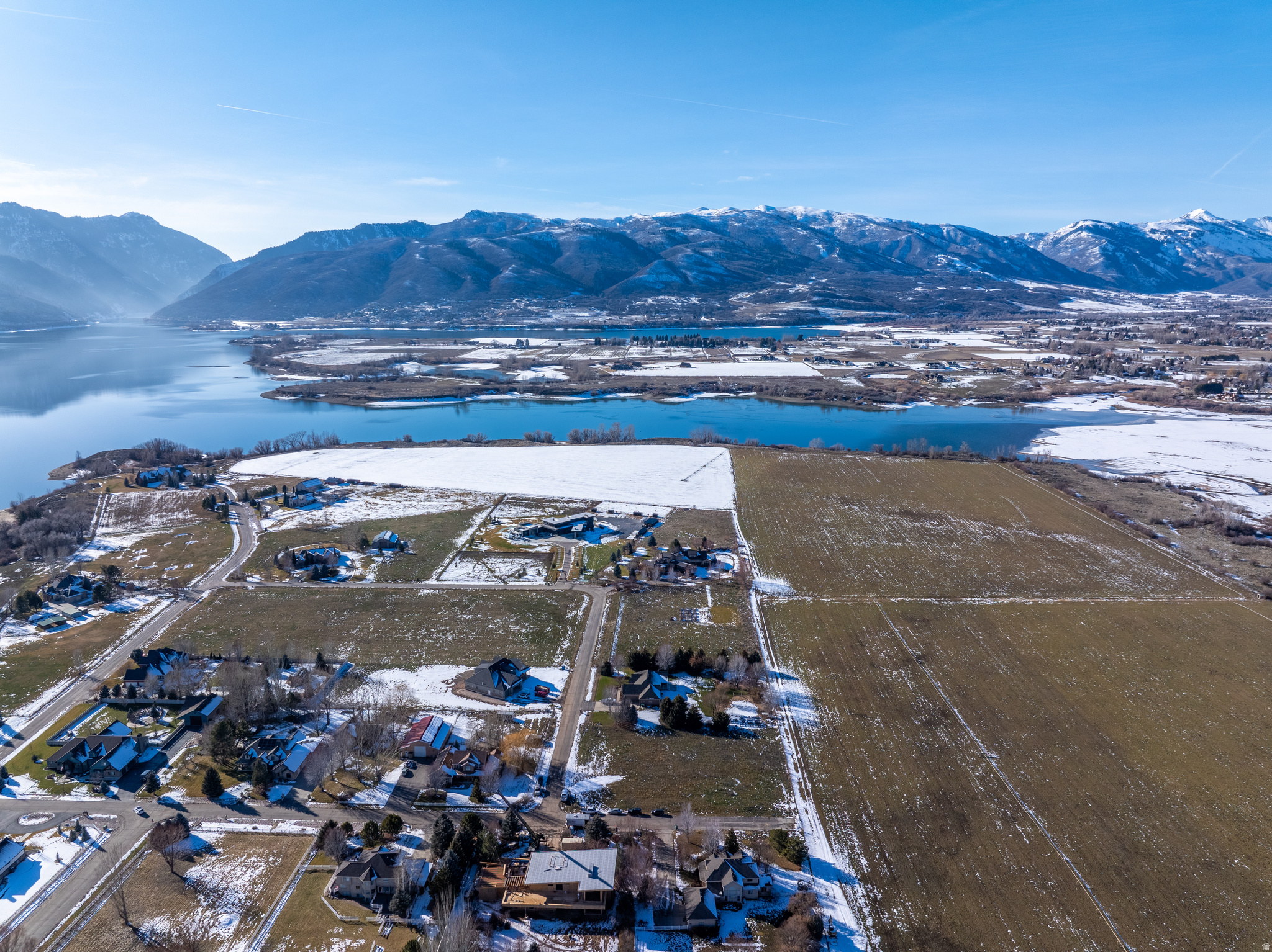 HERITAGE KNOLL - Land