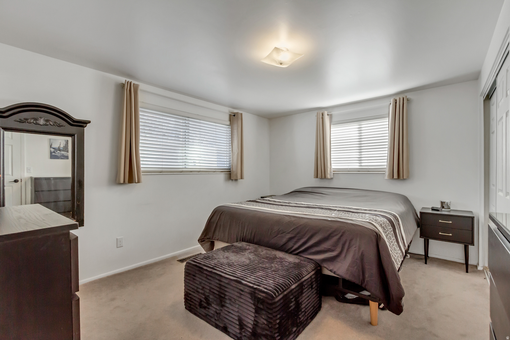 RIVIERA HEIGHTS #4 - Residential