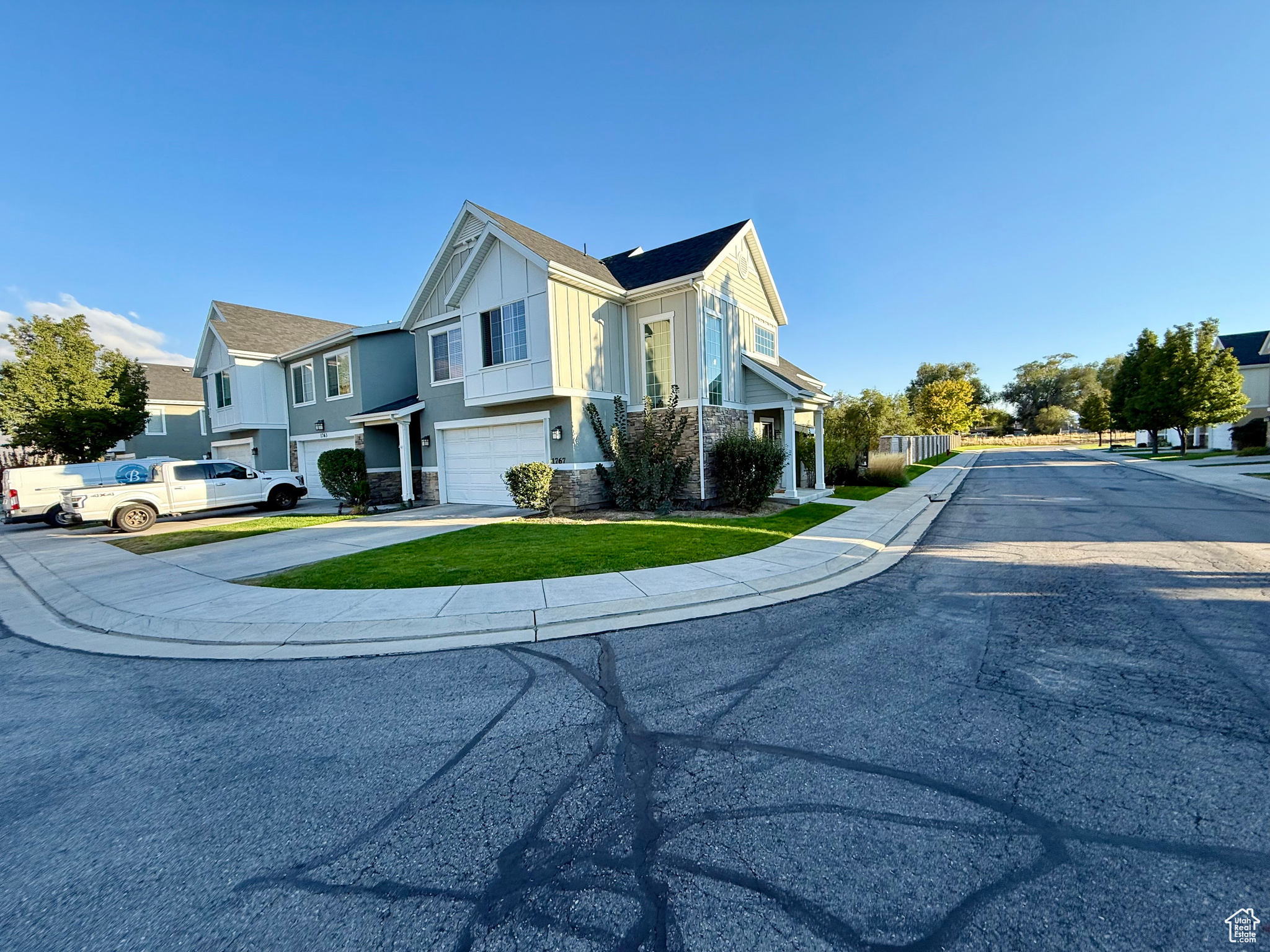 COTTAGES AT HIDDEN CREEK - Residential