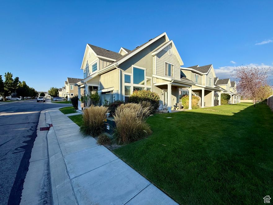 This beautiful 3 bed 3 bath home is ready for you!! Its clean and well-maintained and mov win ready for you to start living your new dream! The Master bedroom and bath is a private oasis, It features a large walk in closet with built in shelving, double sink vanity, oversized garden soaker tub, and separate walk in shower. The vaulted ceilings and large windows provide tons of natural light add to the spaciousness of the home, and make it feel grand. This convenient location puts you in quick access to everything you need. The gated community provides security and amenities. Welcome home!
