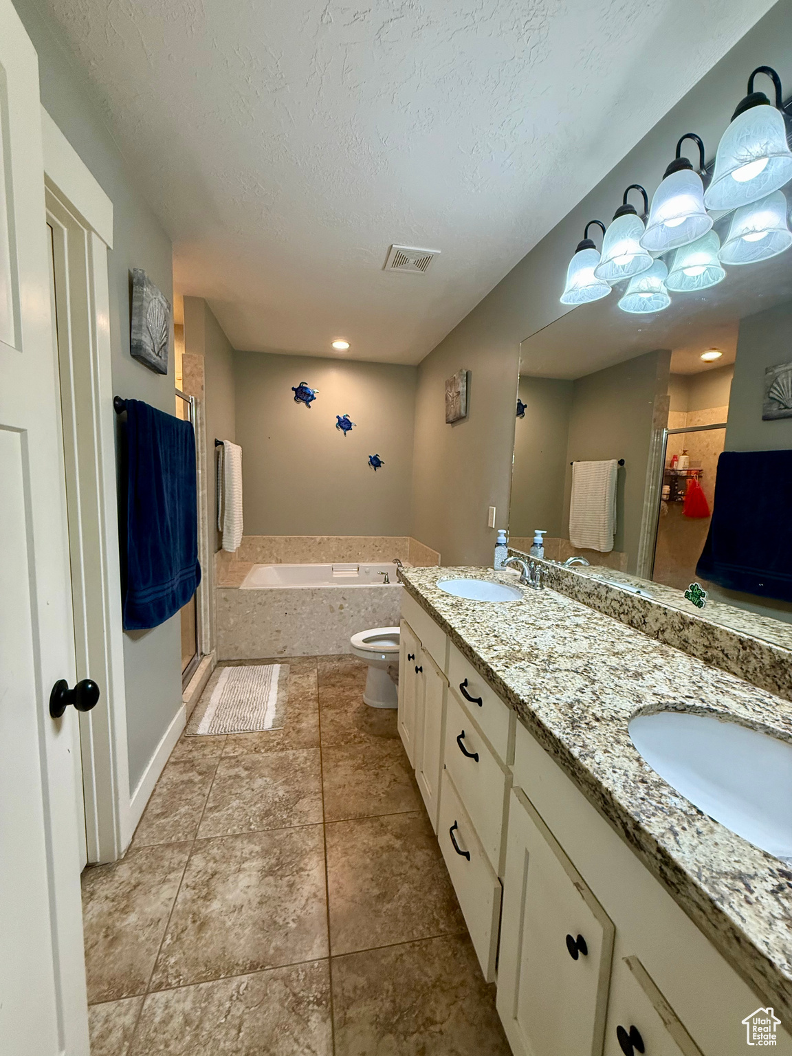 COTTAGES AT HIDDEN CREEK - Residential