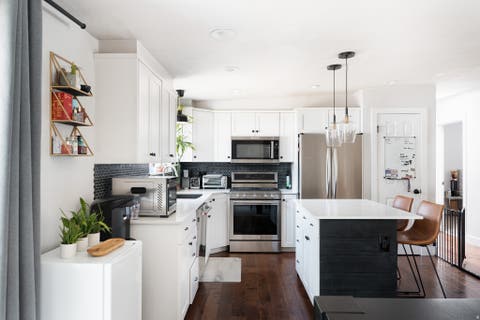Tiny photo for 5615 S LAURELWOOD E, Holladay, UT 84121 (MLS # 2173906)