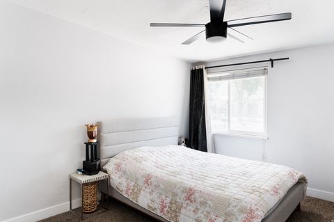 Tiny photo for 5615 S LAURELWOOD E, Holladay, UT 84121 (MLS # 2173906)