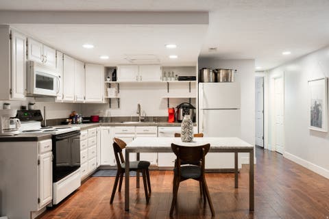 Tiny photo for 5615 S LAURELWOOD E, Holladay, UT 84121 (MLS # 2173906)