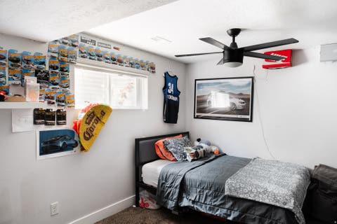 Tiny photo for 5615 S LAURELWOOD E, Holladay, UT 84121 (MLS # 2173906)