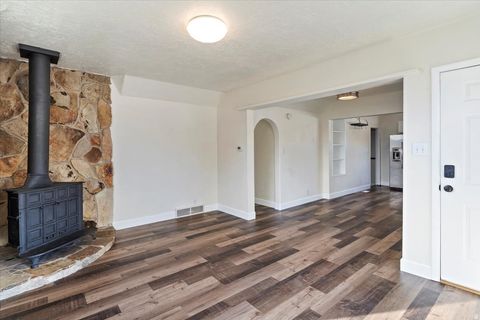 Tiny photo for 9 COLONIAL, Layton, UT 84041 (MLS # 2132692)
