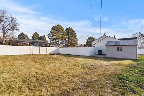 Tiny photo for 9 COLONIAL, Layton, UT 84041 (MLS # 2132692)
