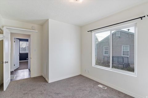 Tiny photo for 9 COLONIAL, Layton, UT 84041 (MLS # 2132692)