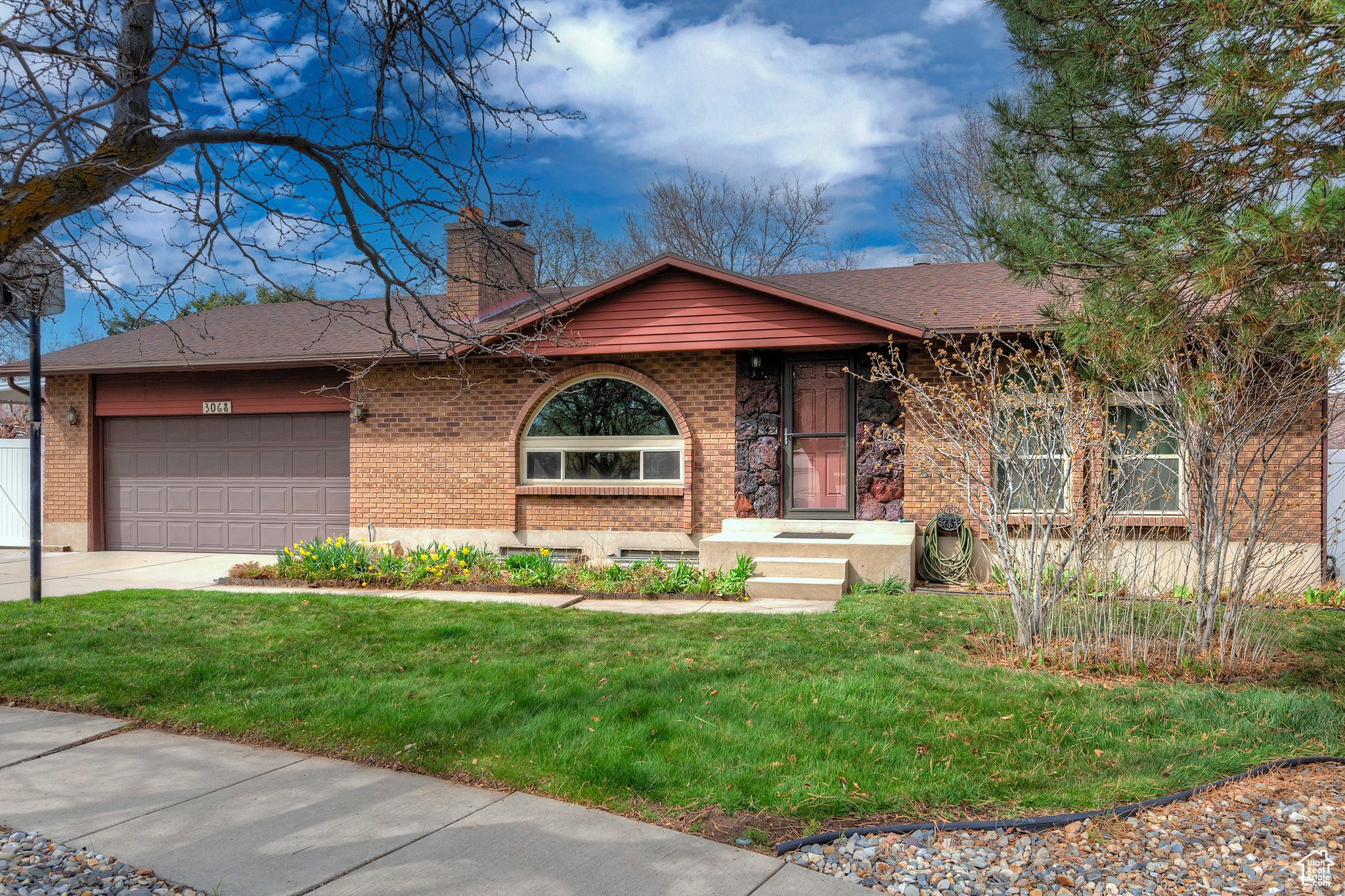 3068 W Carranza Dr, Taylorsville, Utah image 1
