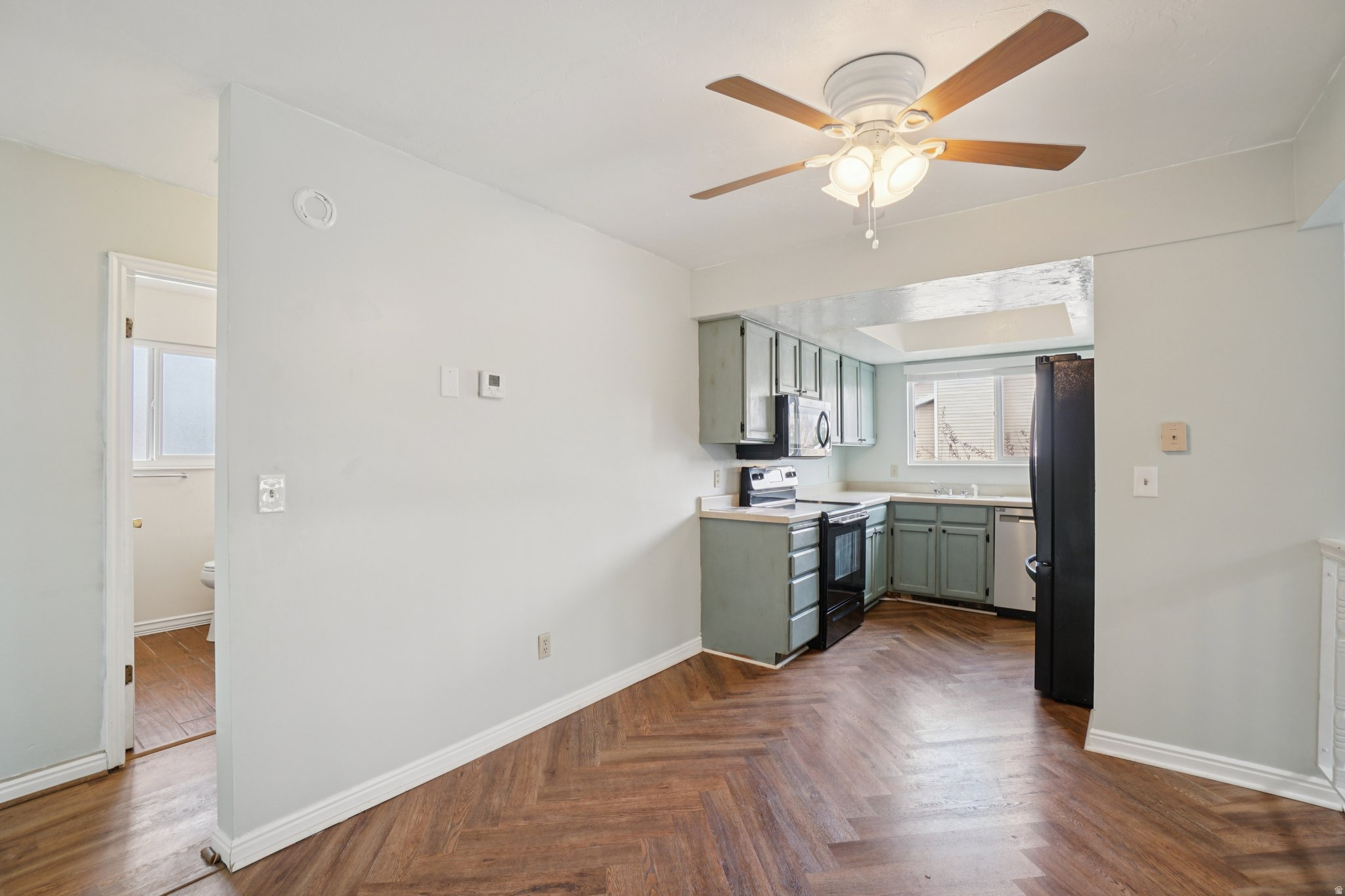 OQUIRRH SHADOWS - Residential