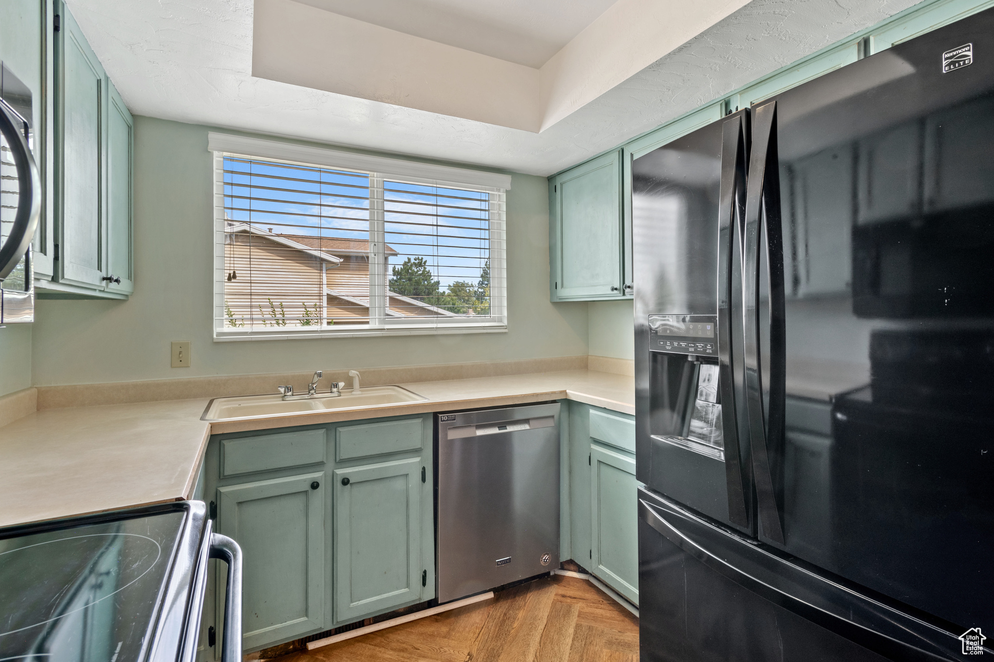 OQUIRRH SHADOWS - Residential