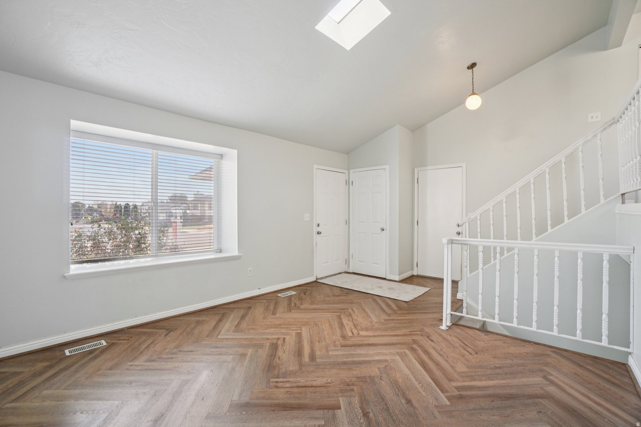 OQUIRRH SHADOWS - Residential