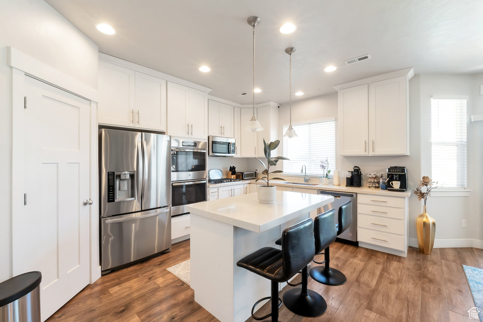 COTTONWOODS - Residential