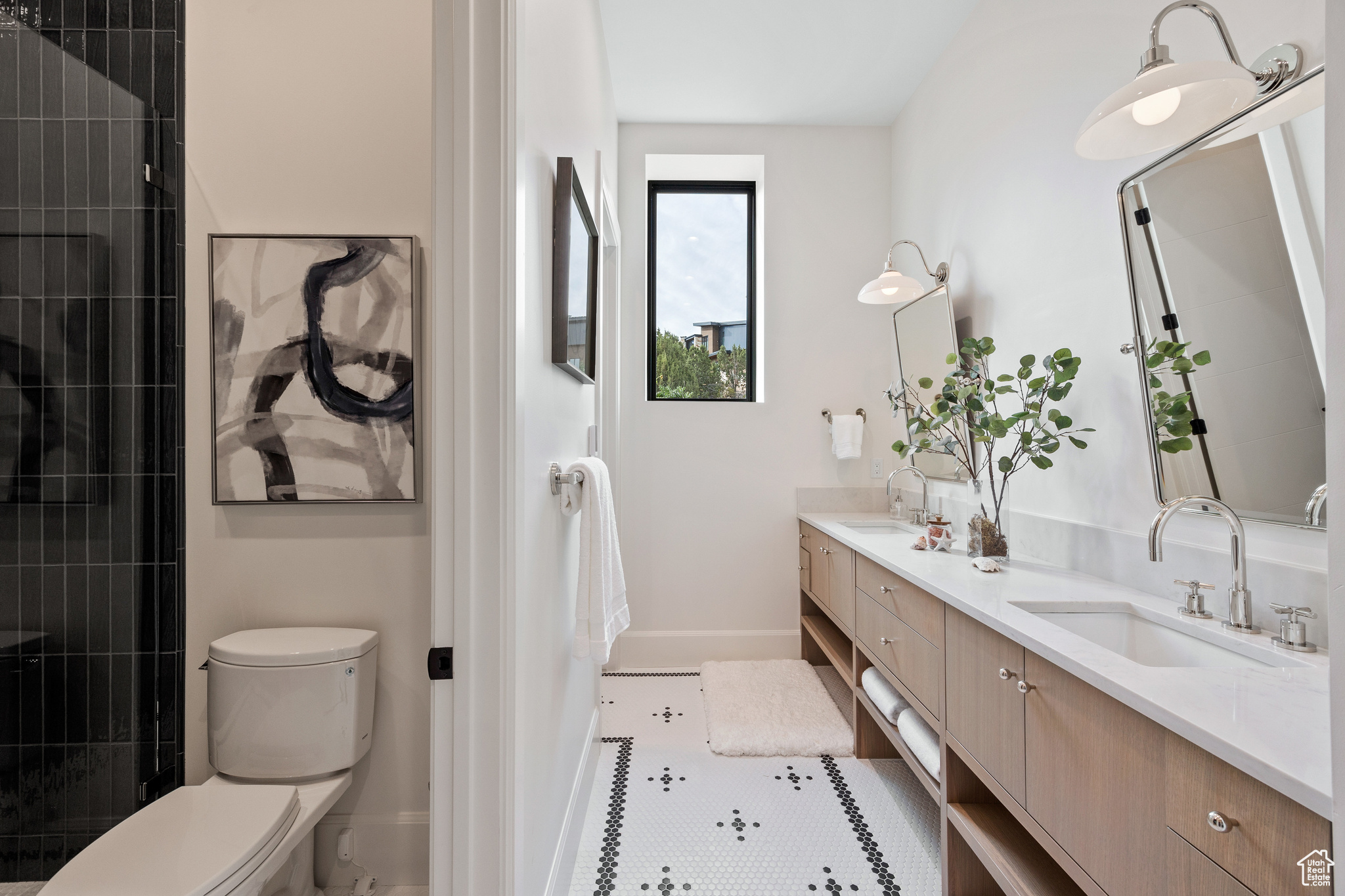 RED LEDGES - Residential