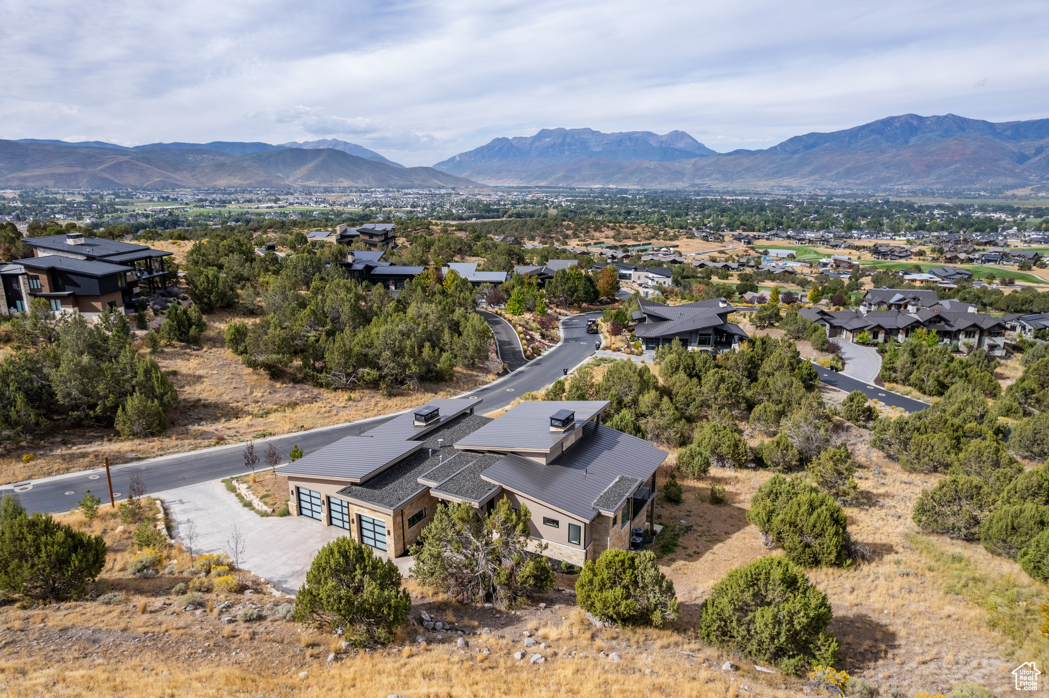 RED LEDGES - Residential