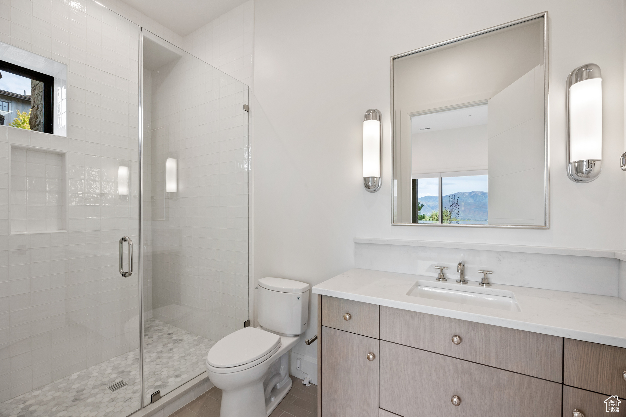 RED LEDGES - Residential