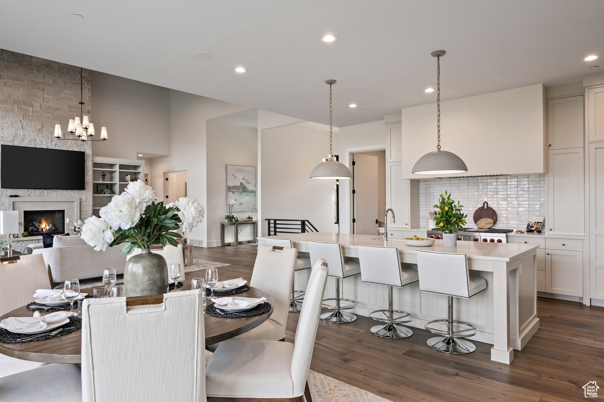 RED LEDGES - Residential