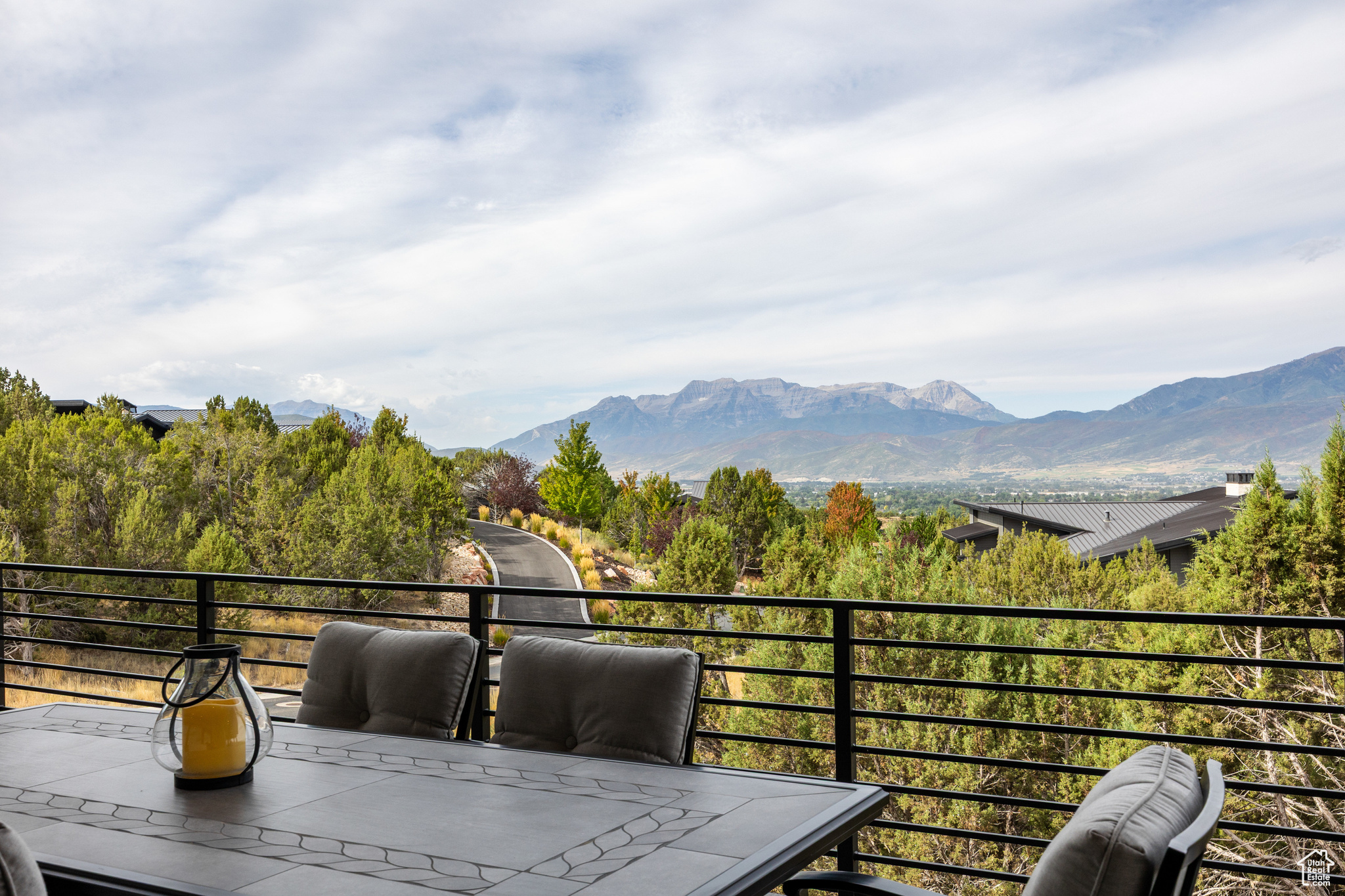 RED LEDGES - Residential