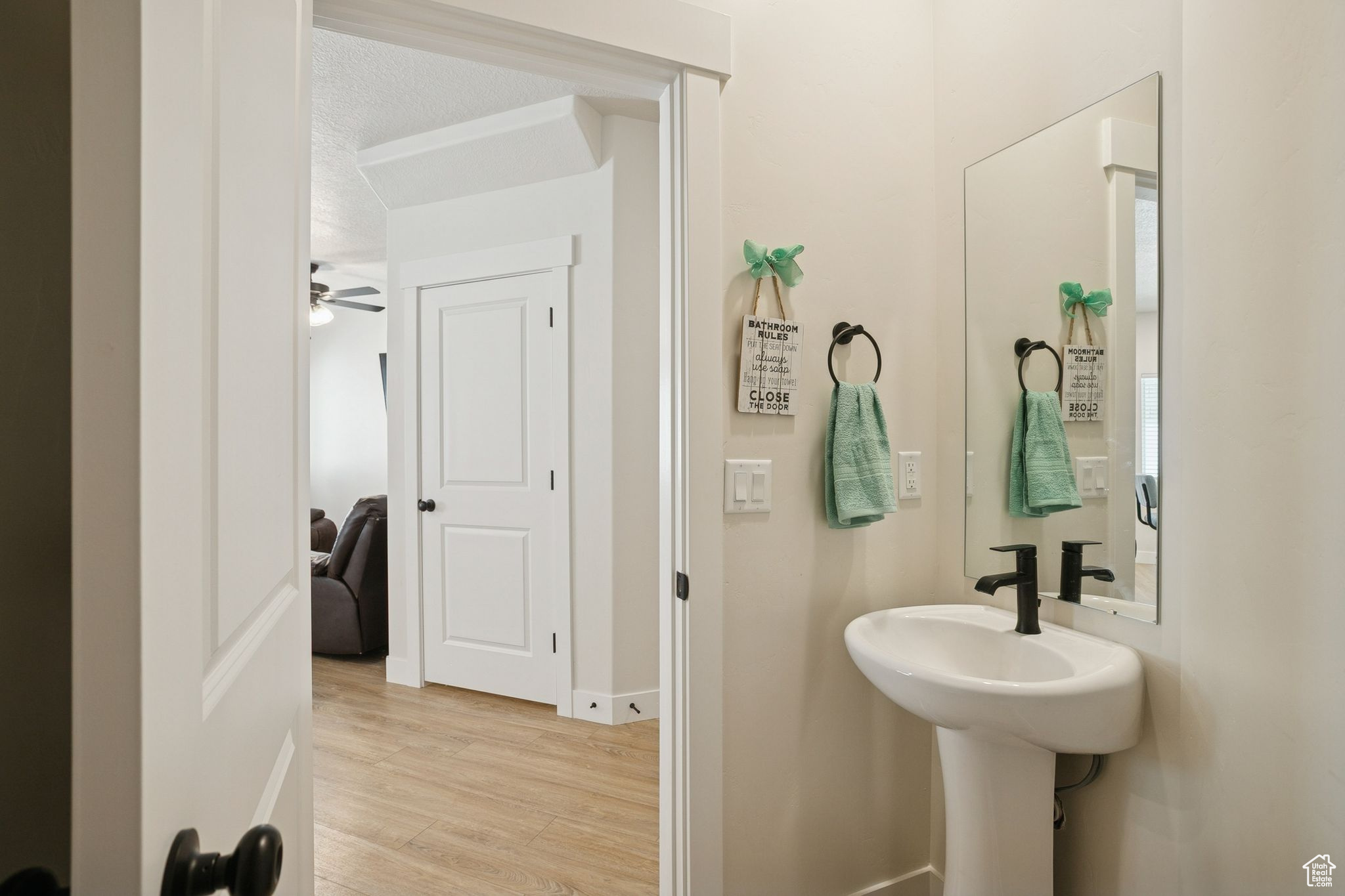 LEXINGTON TOWN HOMES - Residential