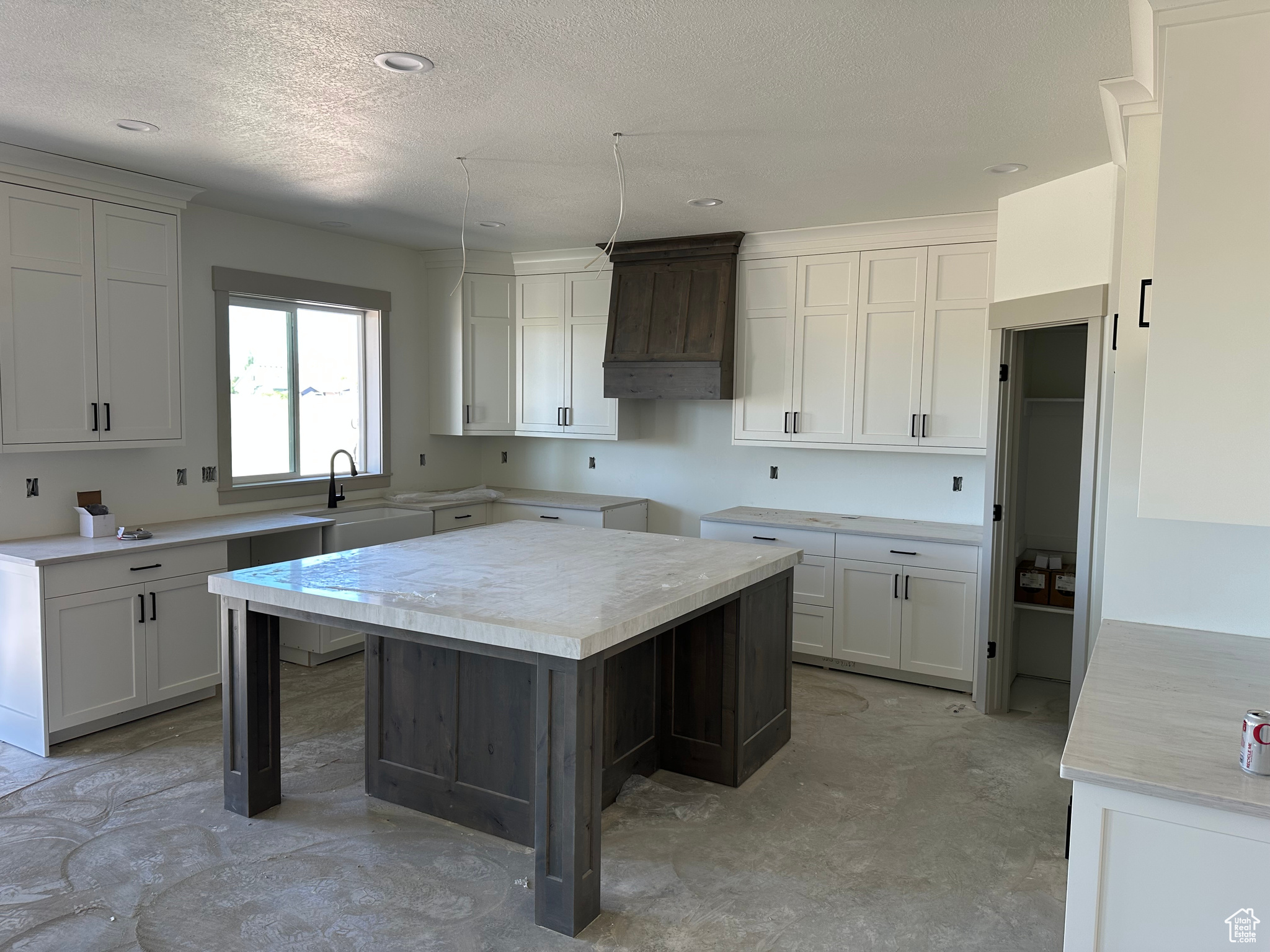 BECKAMS EDGE - Residential