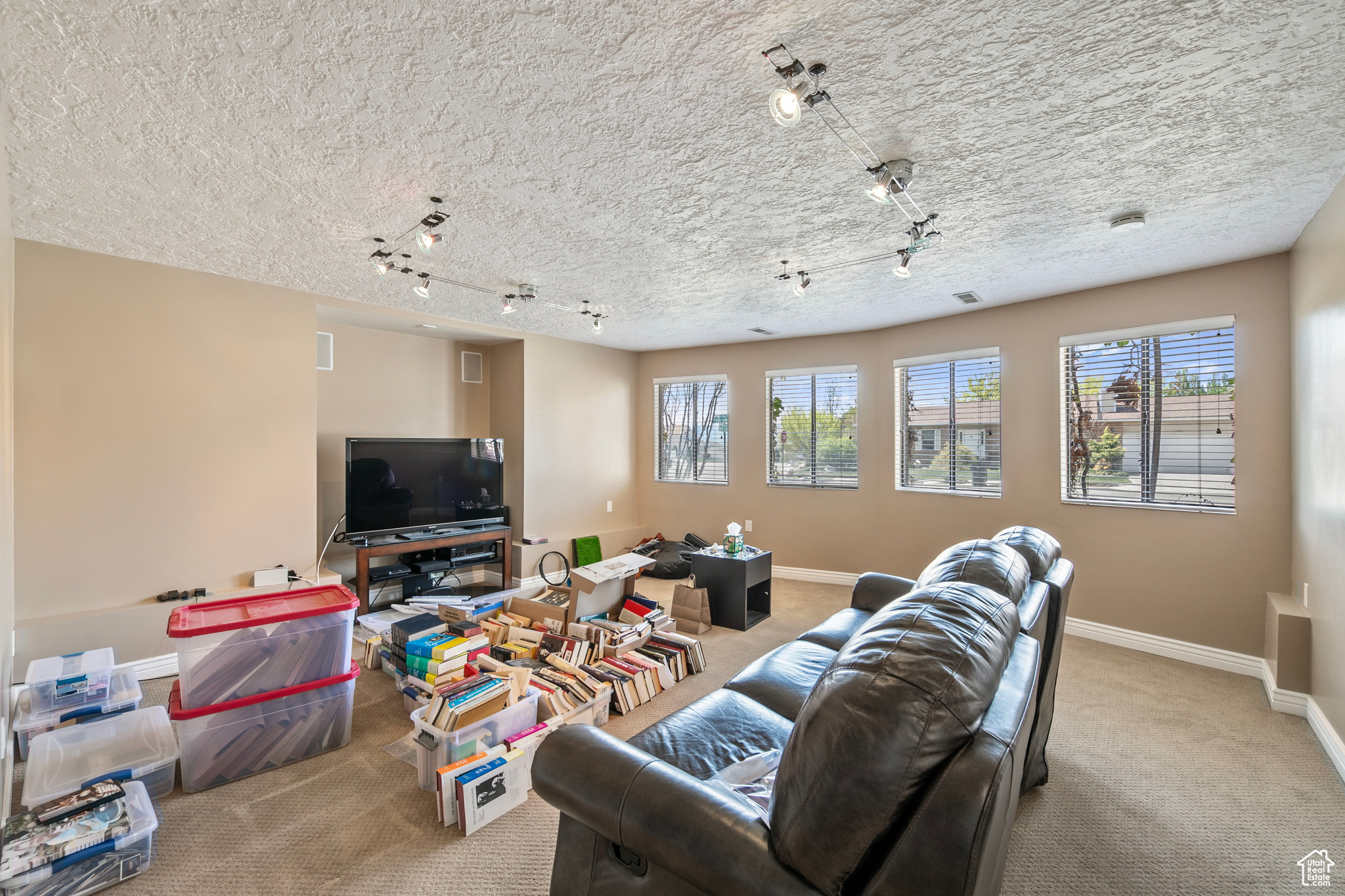 11833 S Hidden Valley Rd, Sandy, Utah image 20