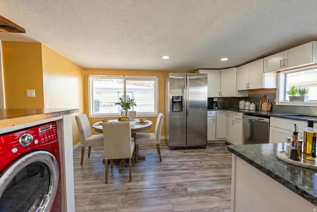 Photo of 876 S 1000 E, Clearfield, UT 84015 (MLS # 2136717)