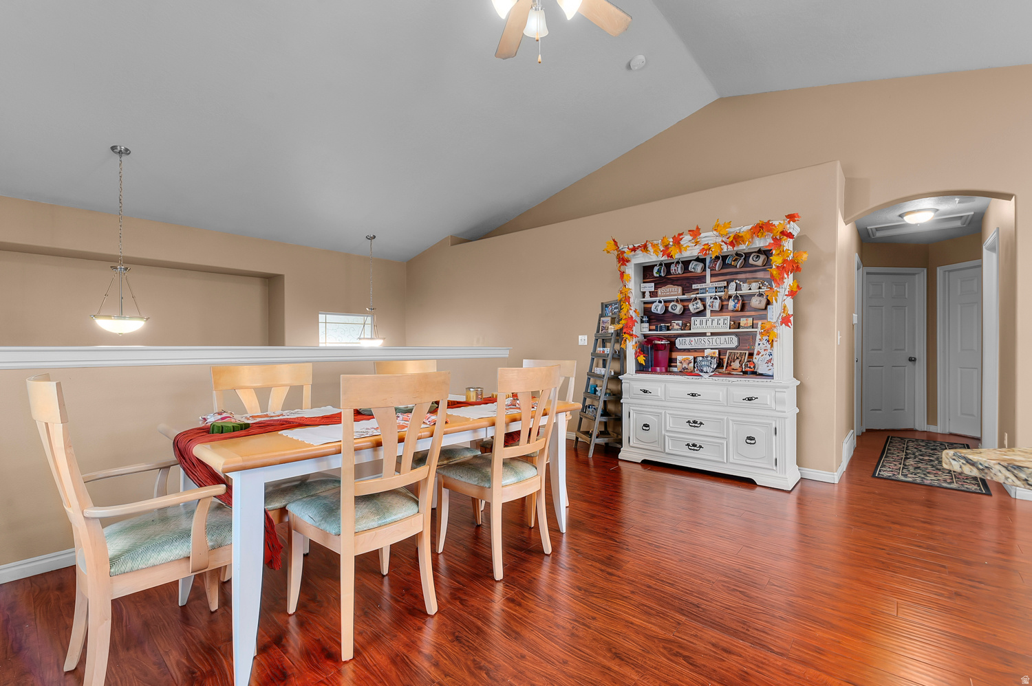 APPLE GROVE - Residential