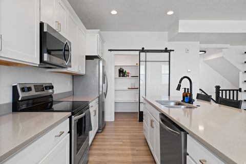 Tiny photo for 82 E AXIS CREEK CV, Draper, UT 84020 (MLS # 2155119)