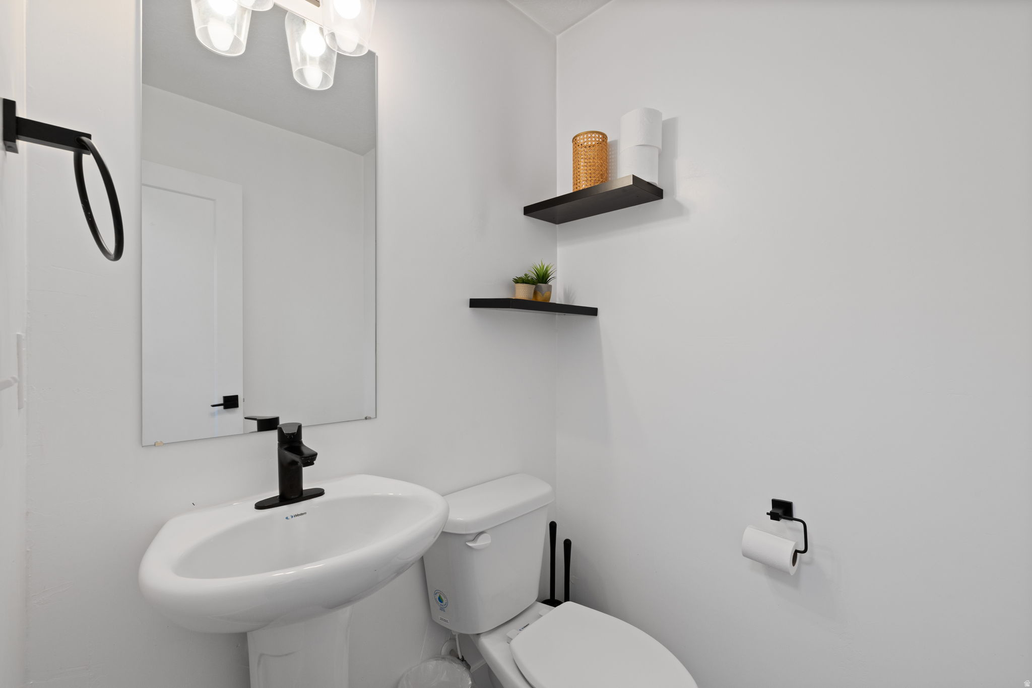 CREEKSIDE - Residential