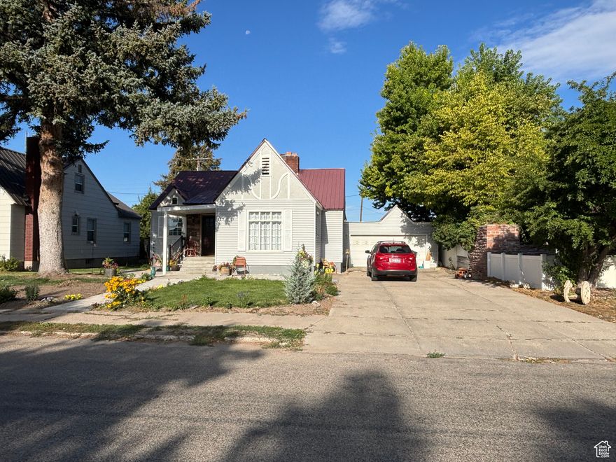 ANOTHER PRICE IMPROVEMENT! Incredible opportunity to own a beautiful, fully finished, ~3,000 square foot home! Essentially the full home was wonderfully, tastefully updated in the last 5-6 years. 5 bedrooms and 2.5 baths allow for lots of privacy and a big family! If you don't need all 5 bedrooms, use the especially big bedroom downstairs as a family room/den/man cave, as the sellers have! The main floor features great gathering spaces in the vaulted ceiling living room, formal dining, kitchen, and flex room, as well a roomy master bedroom/bathroom and guest bathroom. If you work from home, there are several options for great home office spaces on any of the three levels. You also may have never seen a home with more storage space throughout, all conveniently located for easy access! In addition, it boasts a heated, insulated two car garage with automatic opener, a newer-built front porch and railing with fresh concrete sidewalk, and the secluded, fully fenced backyard bursting with delightful flowers and even a greenhouse! Call and come check it out today! Square footage figures are provided as a courtesy estimate only and were obtained from county records. Buyer is advised to obtain an independent measurement.