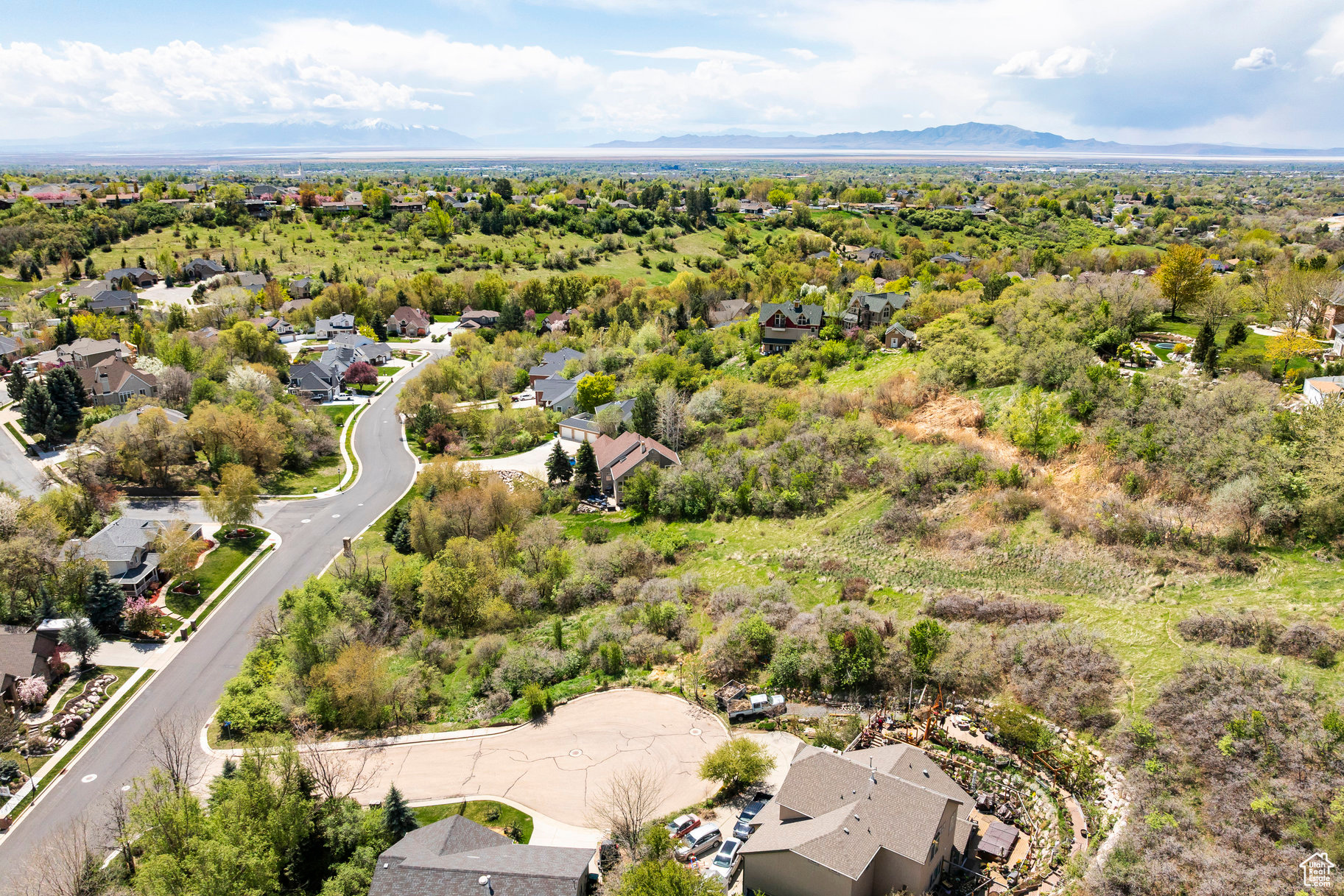 SLEEPY HOLLOW - Land