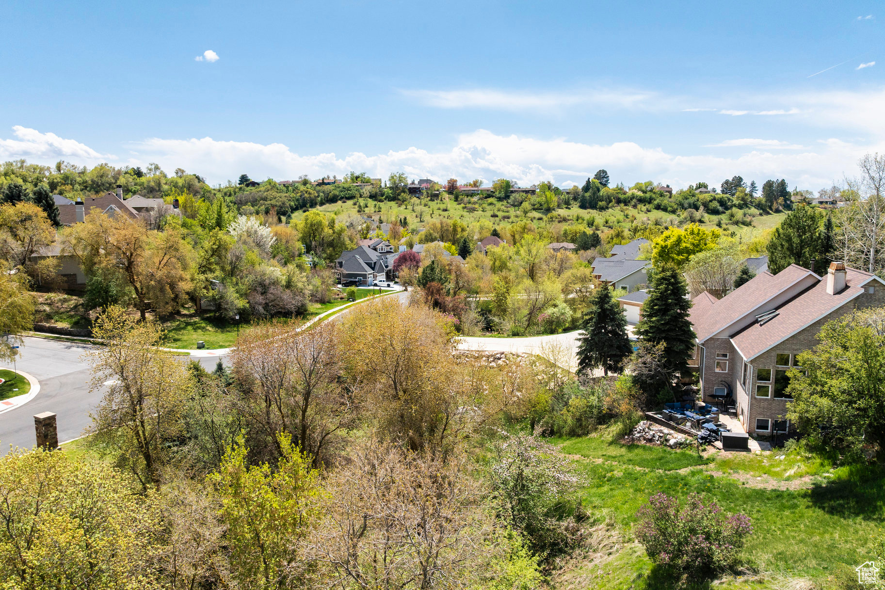 SLEEPY HOLLOW - Land