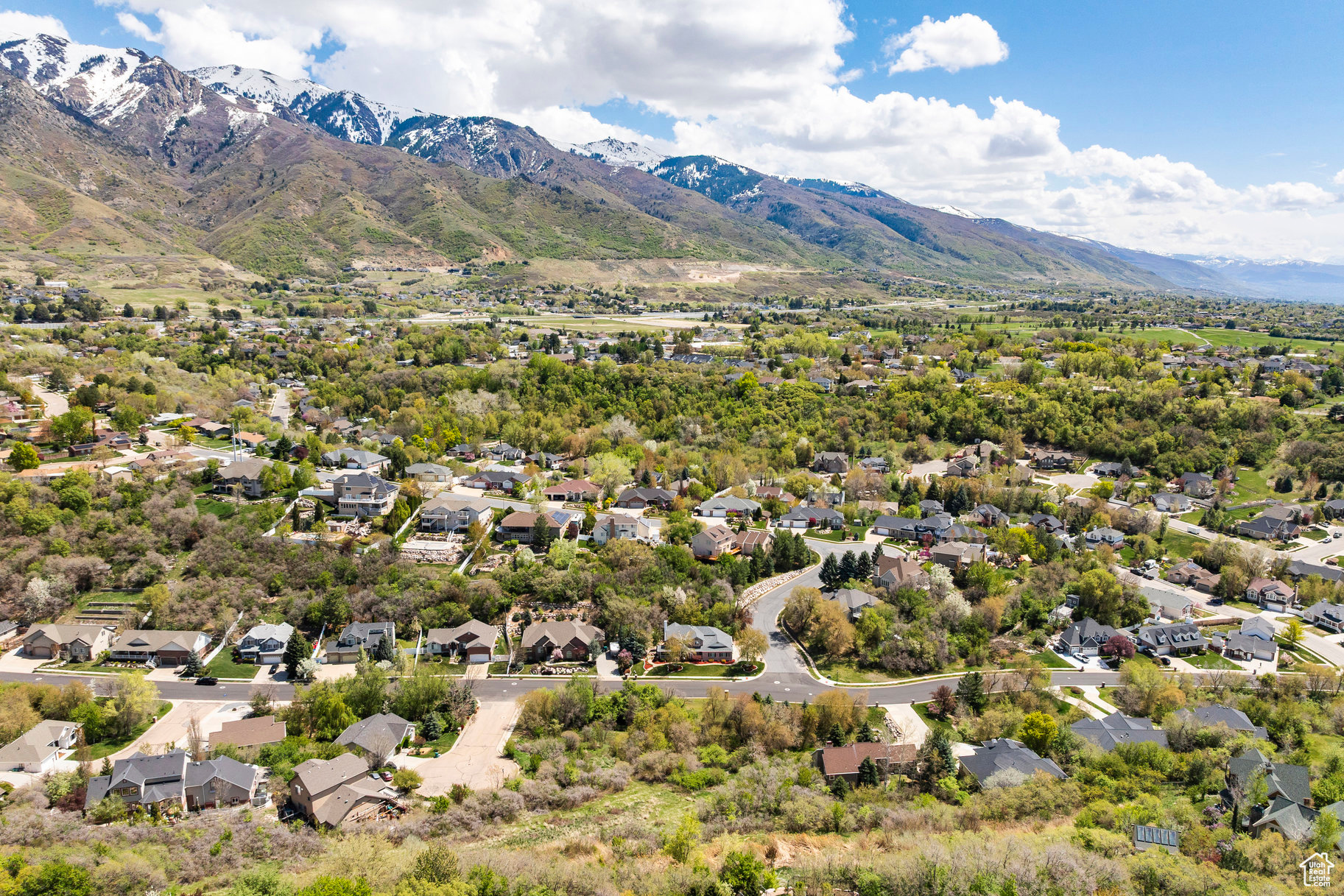 SLEEPY HOLLOW - Land