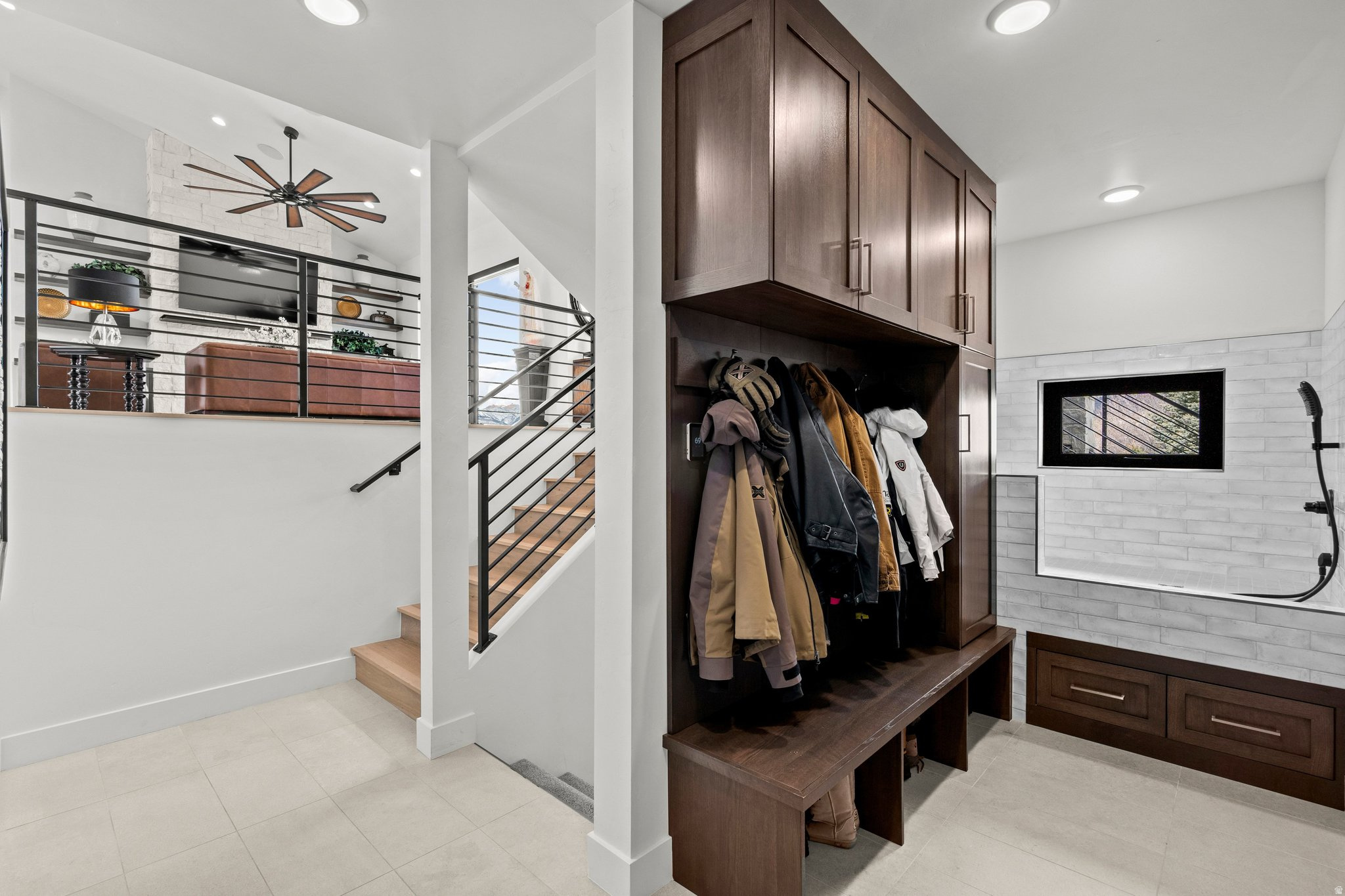 CROSSINGS AT LAKE CREEK - Residential