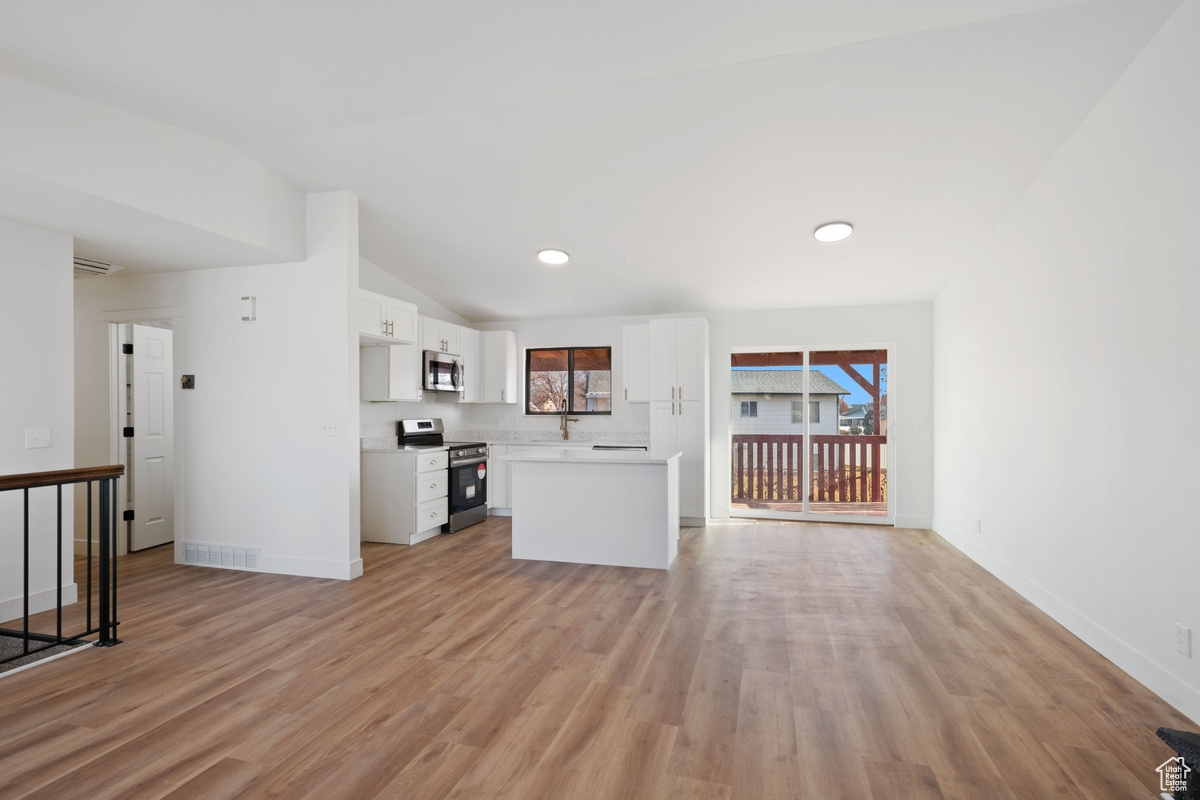 12875 S Aspen Cir, Riverton, Utah image 4