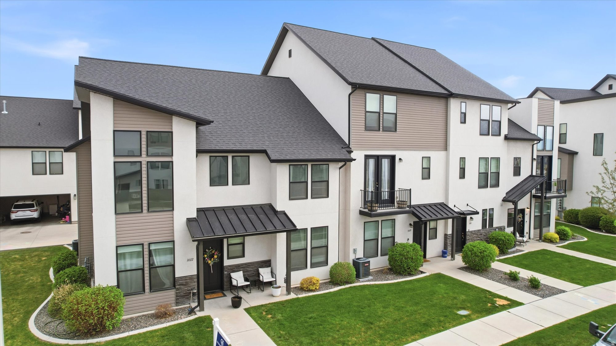 PLAT D VILLAGES AT A - Residential