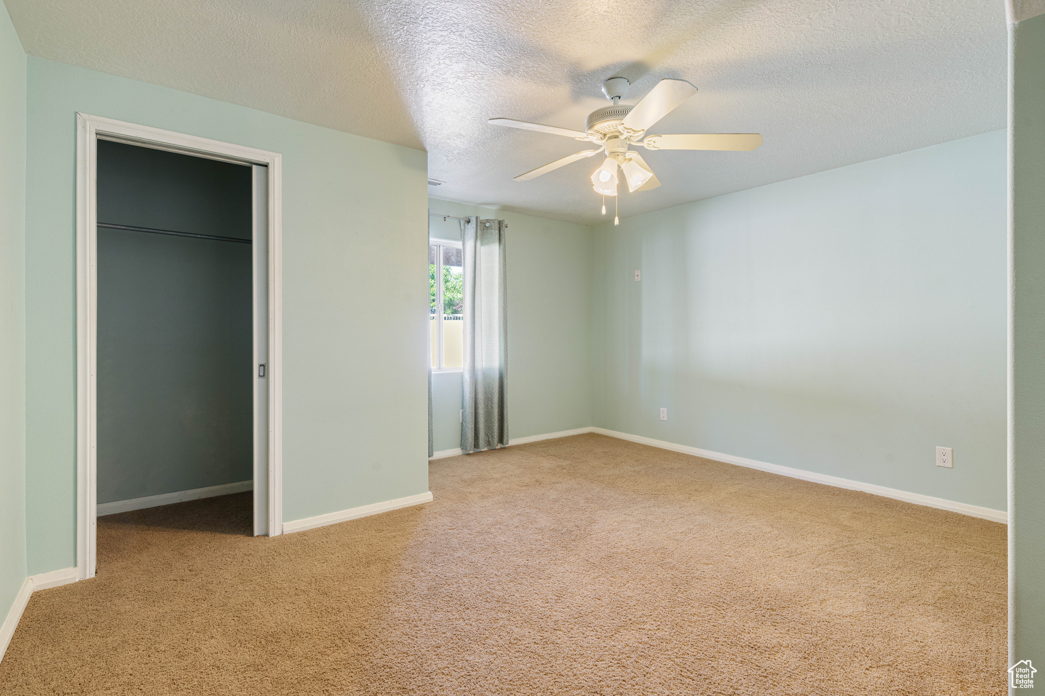 BLOOMINGTON HILLS - Residential