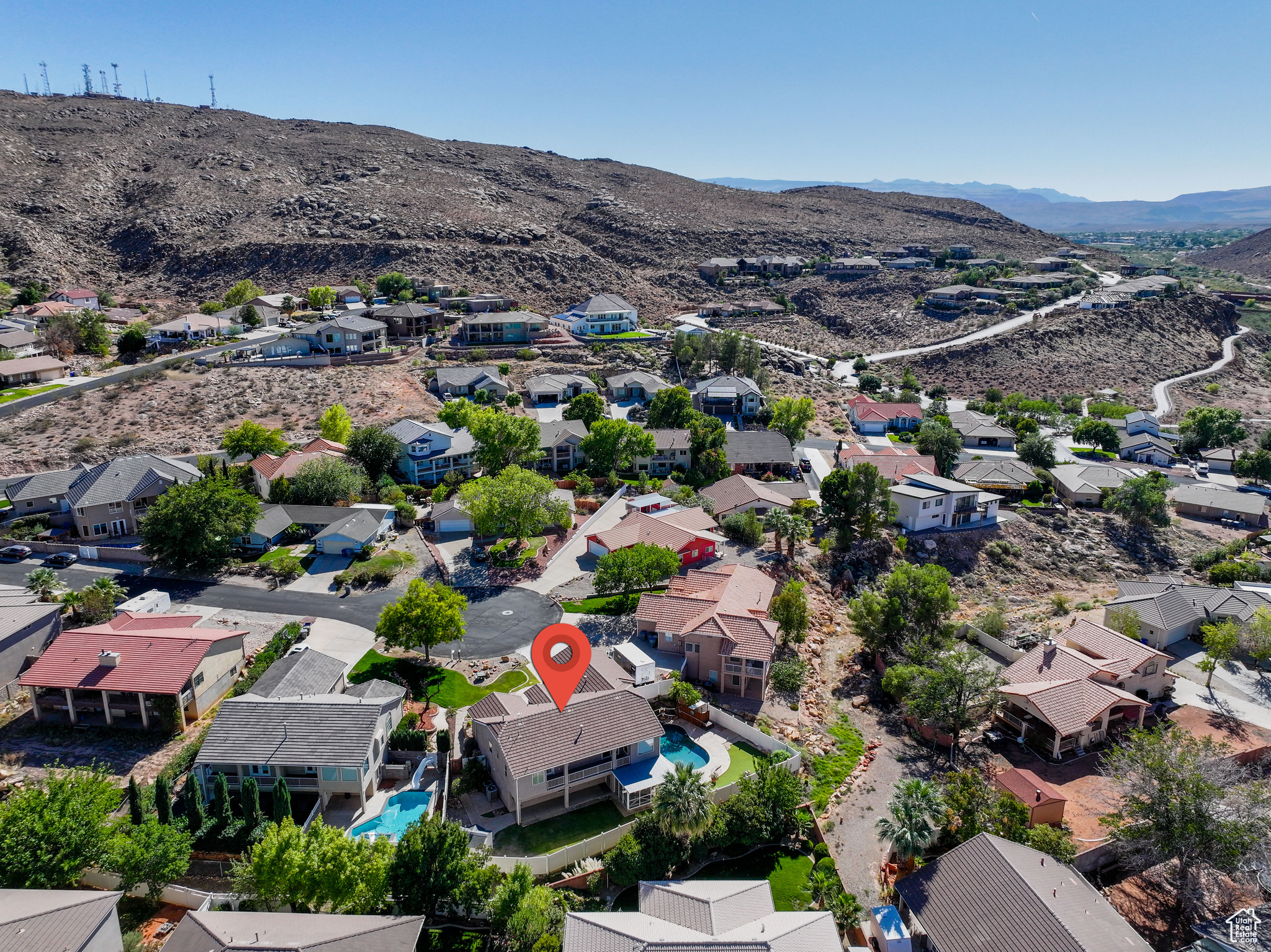 BLOOMINGTON HILLS - Residential