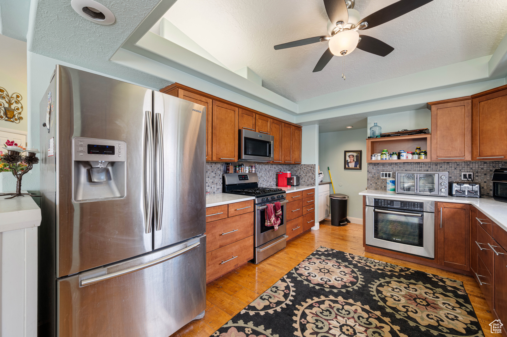 BLOOMINGTON HILLS - Residential