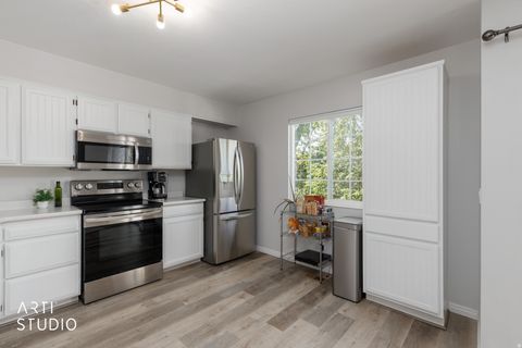 Tiny photo for 499 N 200 W #18, Bountiful, UT 84010 (MLS # 2148748)
