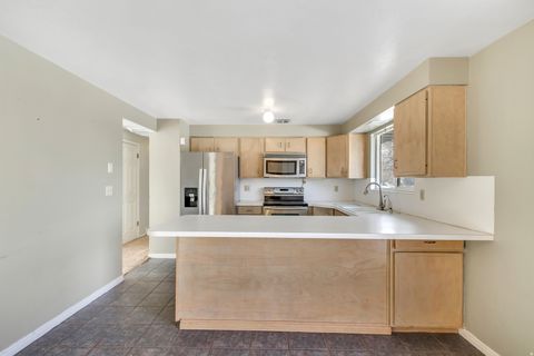 Tiny photo for 802 DOUGLAS DR, Brigham City, UT 84302 (MLS # 2139595)