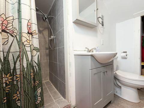 Tiny photo for 493 W 5100 S, Washington Terrace, UT 84405 (MLS # 2125235)