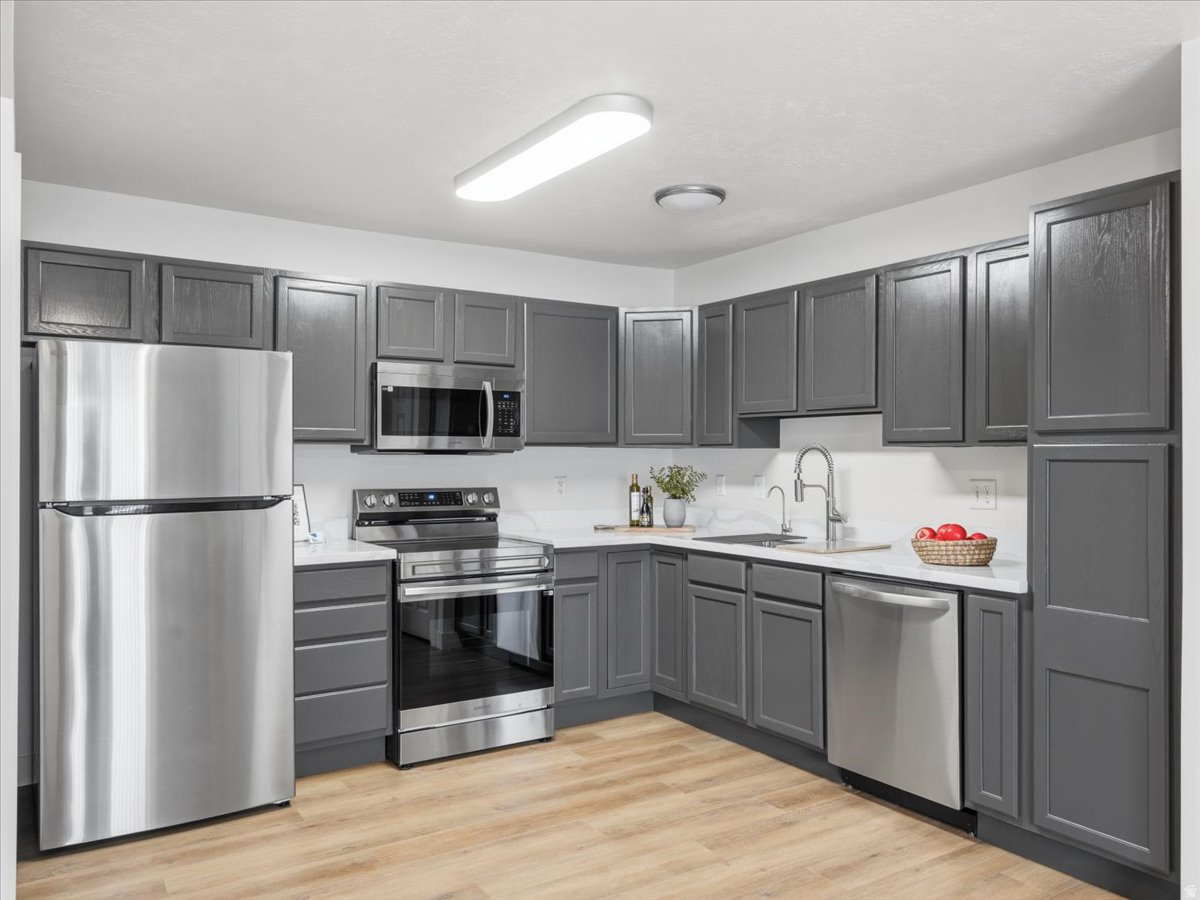 COPPER CREEK - Residential