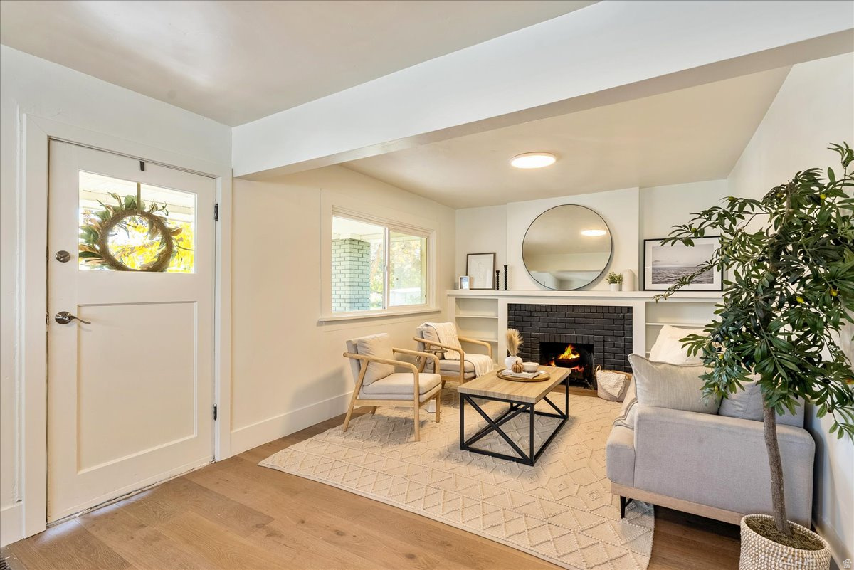 HAWTHORNE SUB - Residential