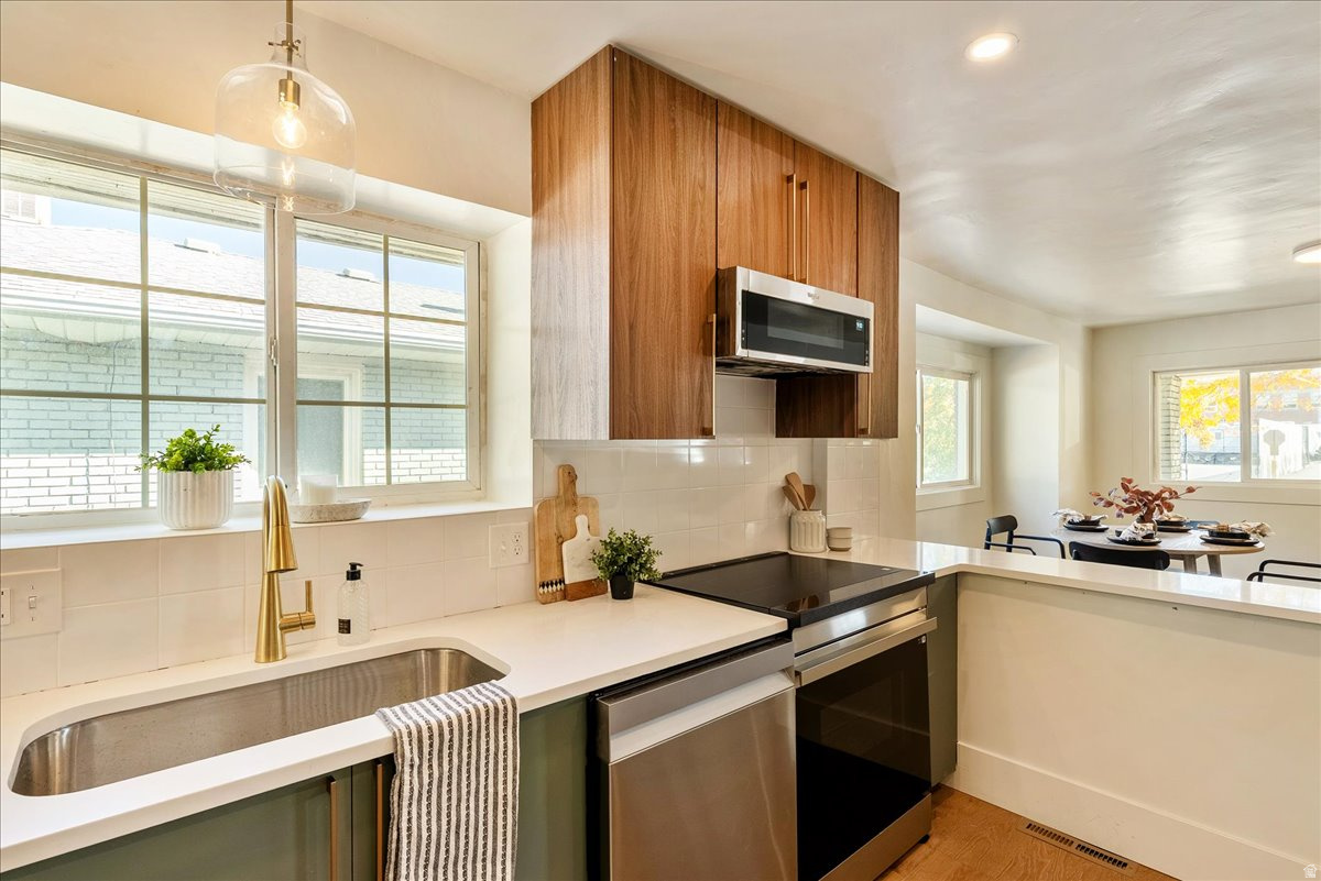 HAWTHORNE SUB - Residential