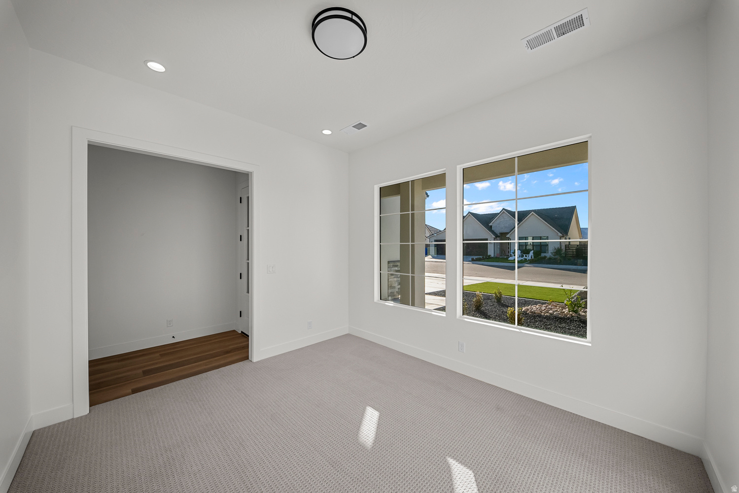 DESERT HORIZON - Residential